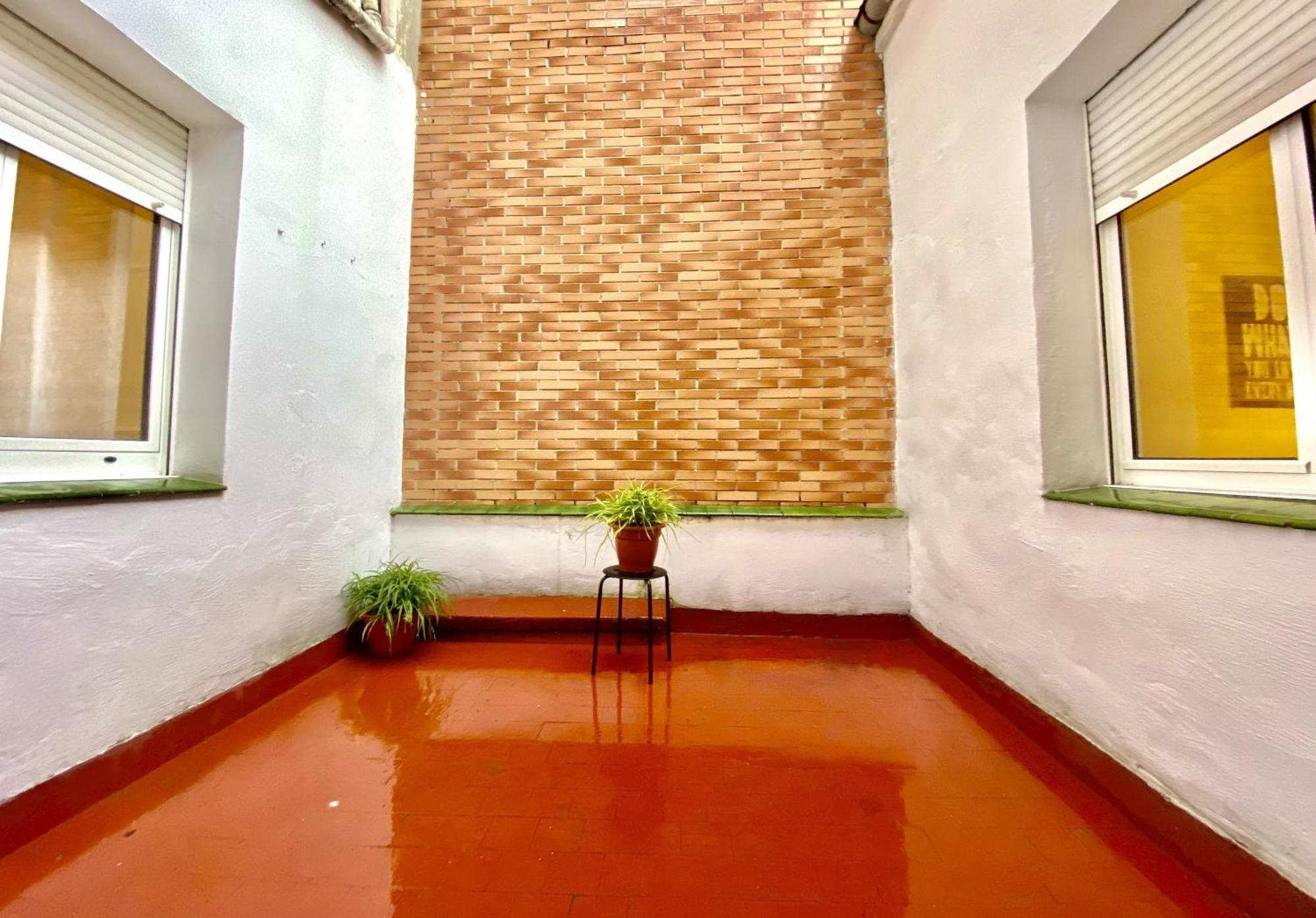 Amplio Apartamento Con Dos Patios 希洪 外观 照片
