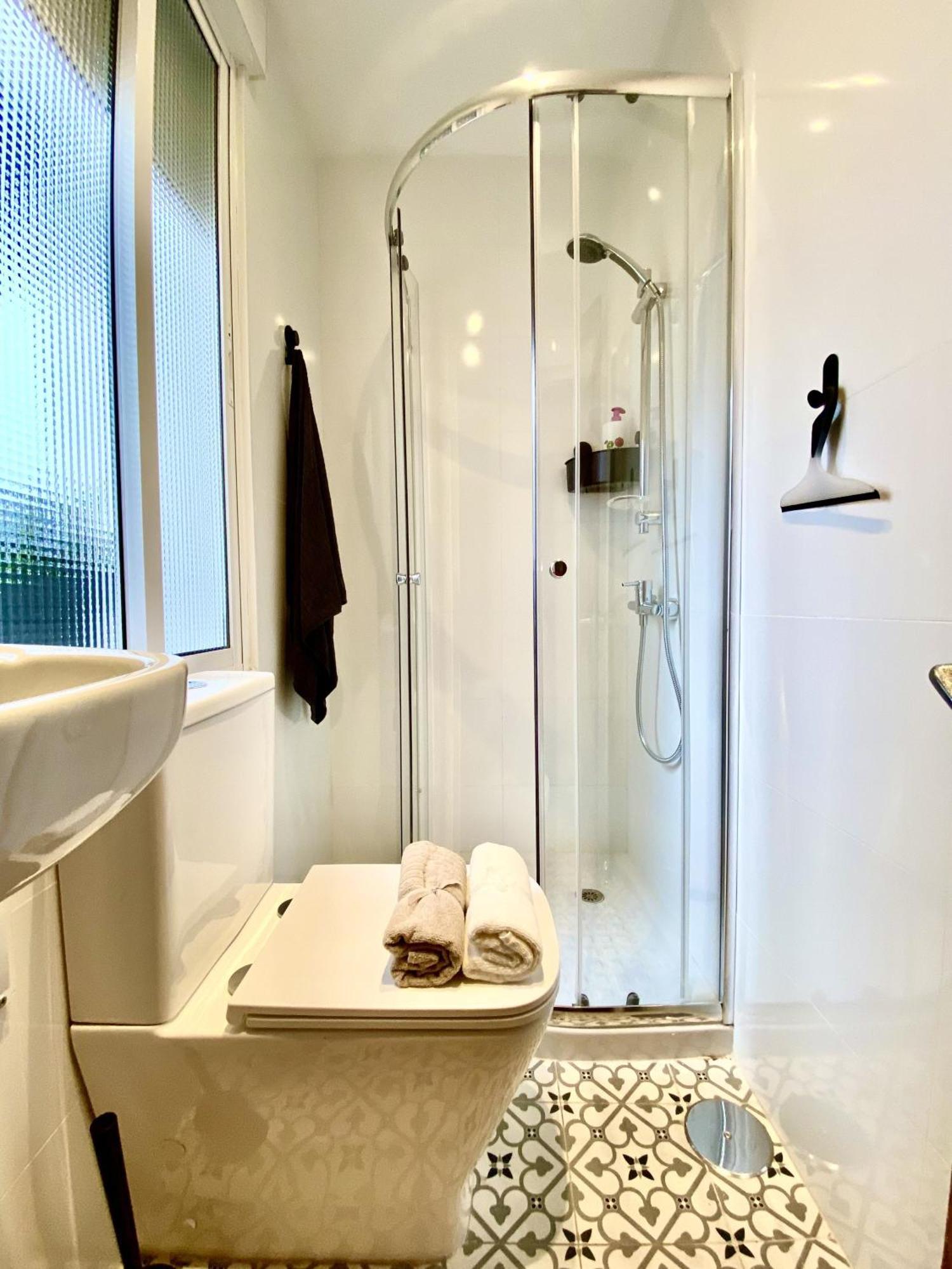 Amplio Apartamento Con Dos Patios 希洪 外观 照片