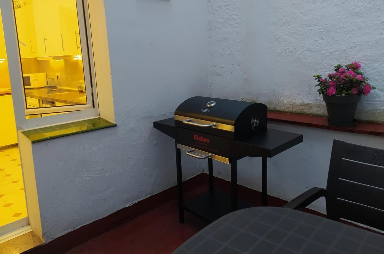 Amplio Apartamento Con Dos Patios 希洪 外观 照片